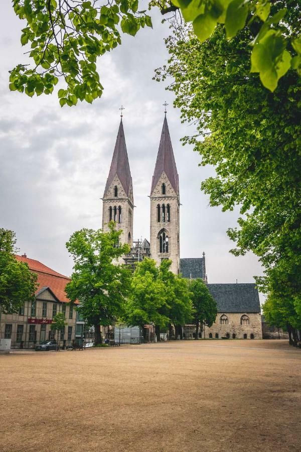 Ferienwohnungen am Spiel-emagazin Halberstadt Exterior foto